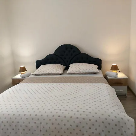 Ahmo Halilcevic Lägenhet Dubrave Gornje